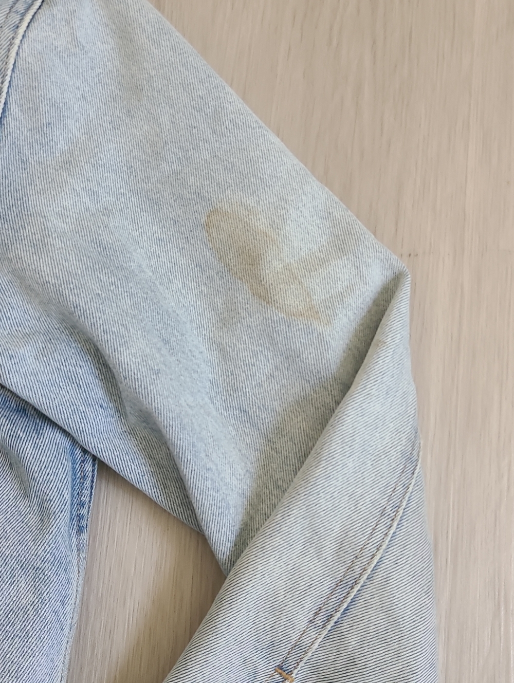Levi's Light Wash Blue Denim Sherpa Jacket Pink Shearling Large Women's Winter - Picture 3 of 9